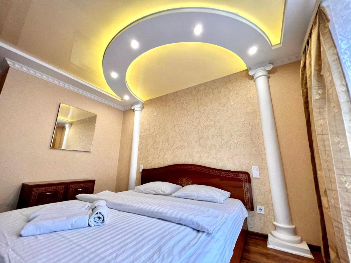 Apartpoltava Двокімнатні Апартаменти, До 6 Спальних Місць, Кутова Ванна, Корпусний Парк, Документи Для Відрядження Extérieur photo